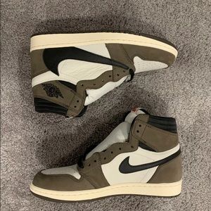 Travis Scott aj1